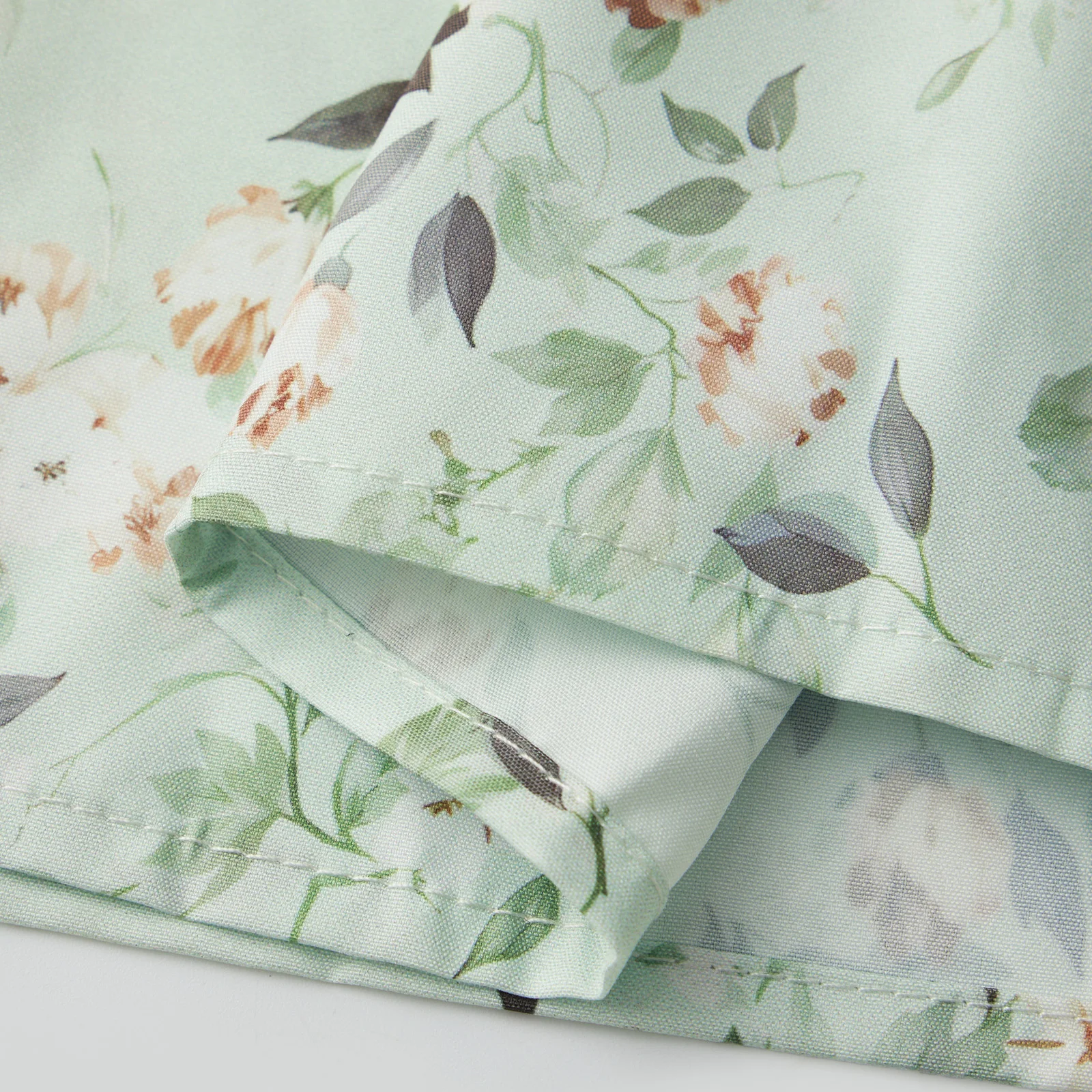 kf-Sd7815c5fa989453487a1f8e26ee999e0v